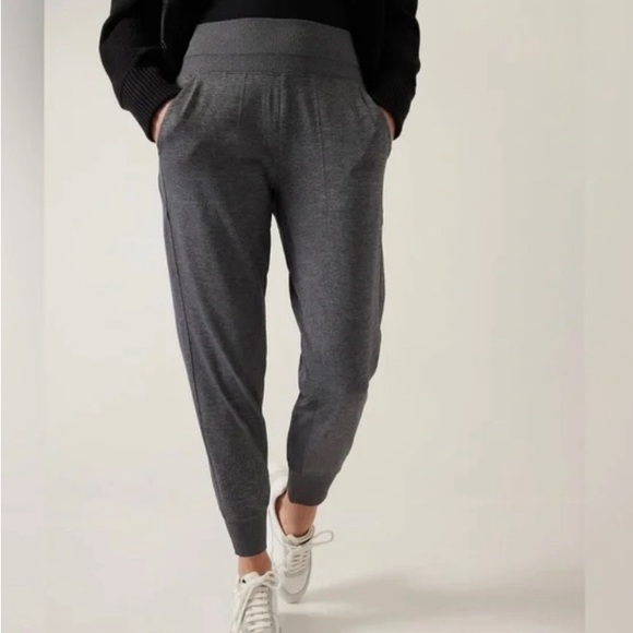 Athleta Pants - Athleta Venice Jogger Pant Charcoal Gray Size XS
